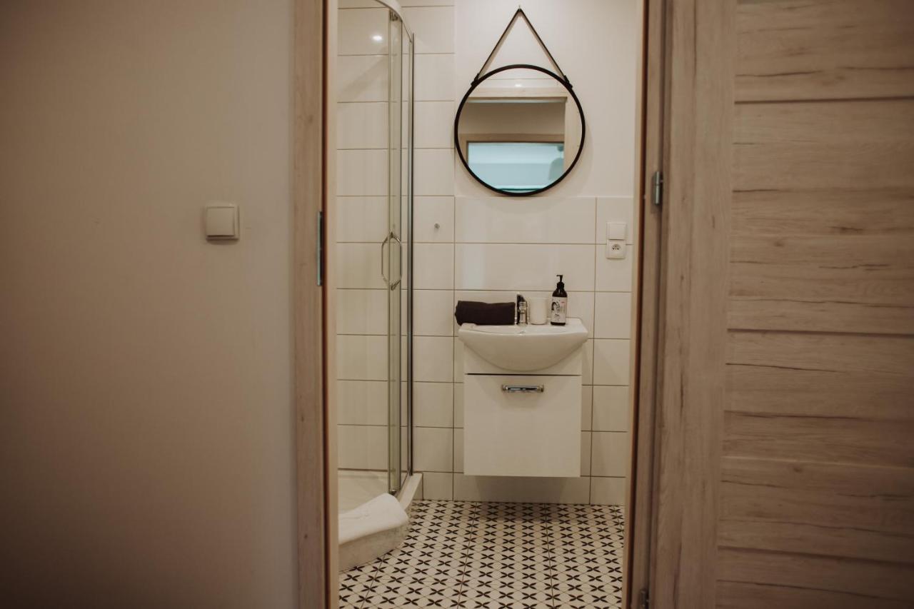 Spij W Paczkowie Apartments Екстериор снимка